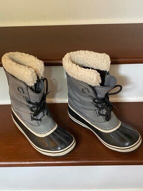 SOREL Winter Carnival Waterproof Boot Women's Size 7.5